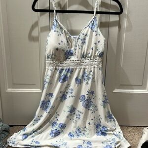 No boundaries dress size Large